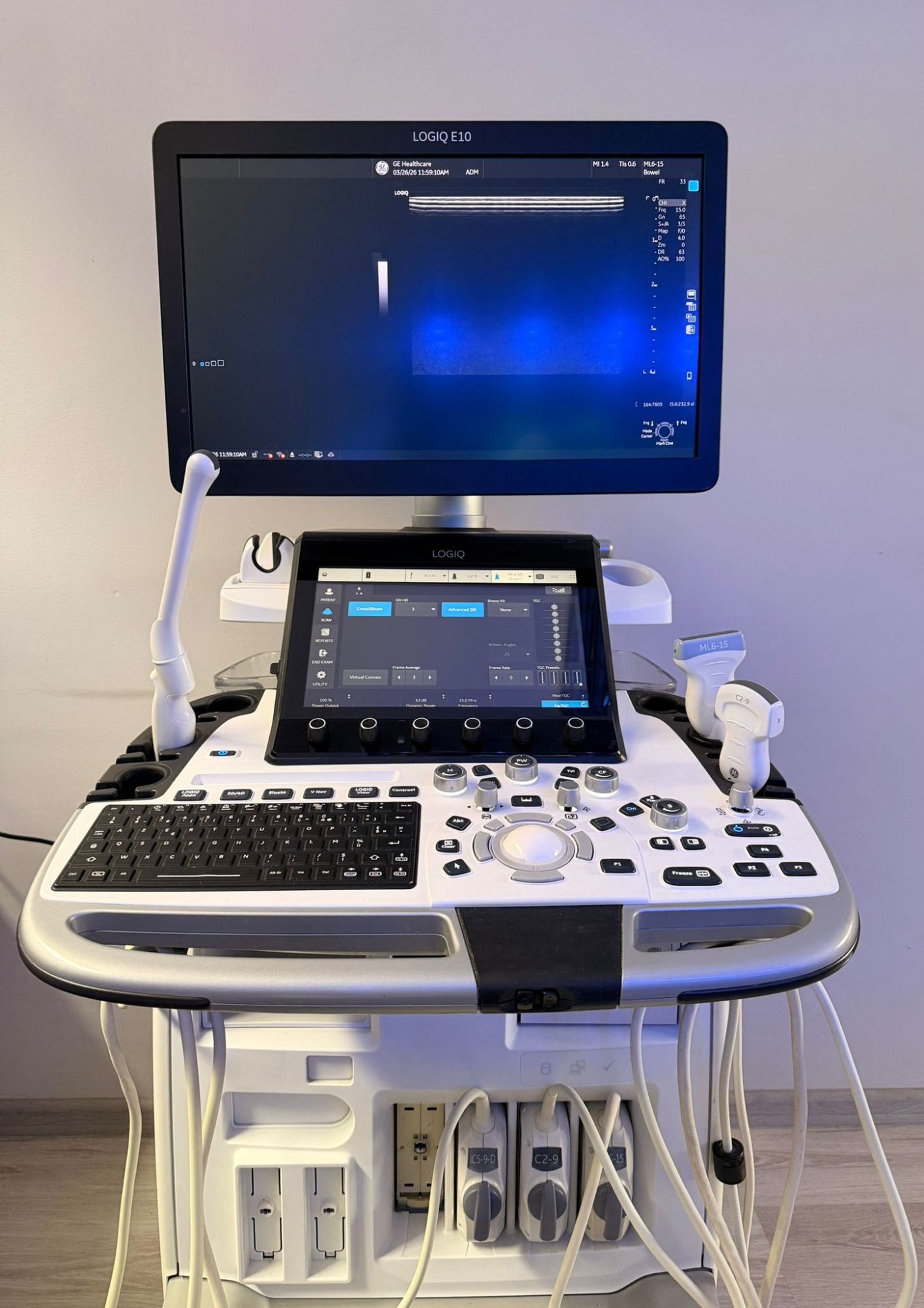 Aparat ultrasonograficzny GE LOGIQ E10